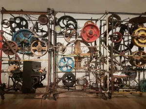 Infobasel.ch Museum-Tinguely2jpeg-300x225 Museum Tinguely - Bewegung, Mechanik und poetische Ironie am Rhein