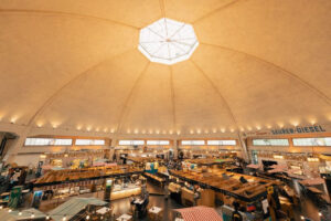 Infobasel.ch markthalle3-300x200 Markthalle Basel – Historische Architektur und kulinarisches Zentrum am Bahnhof SBB