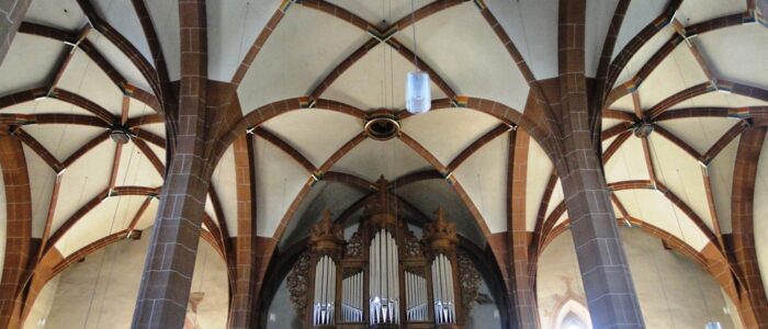 leonhardskirche2-1-700x300 Fahrschule Füllinsdorf